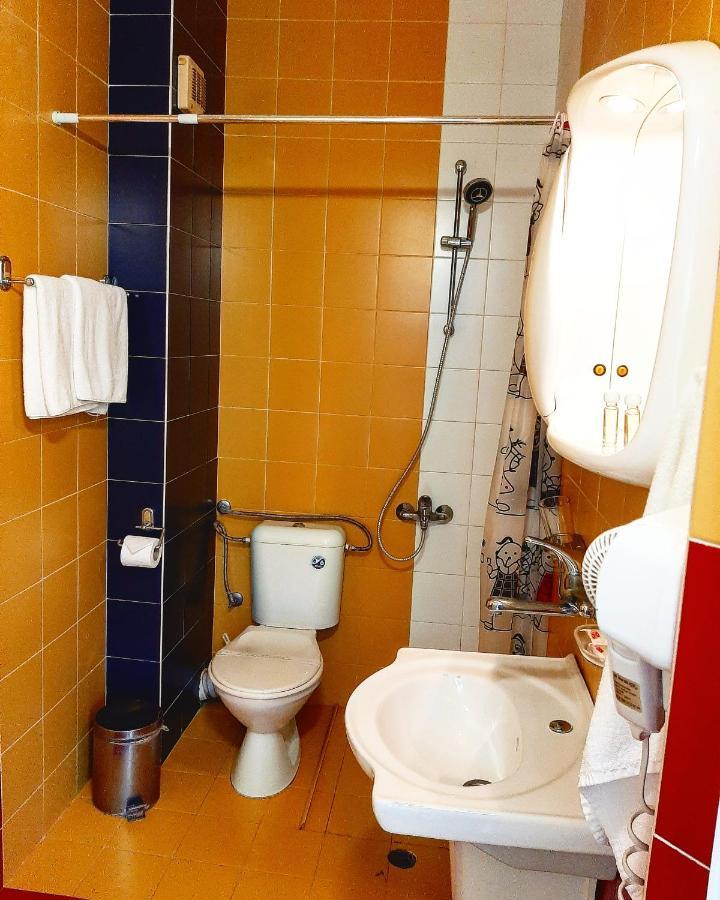 Hotel Slaviani Ντιμίτροβγκραντ Εξωτερικό φωτογραφία