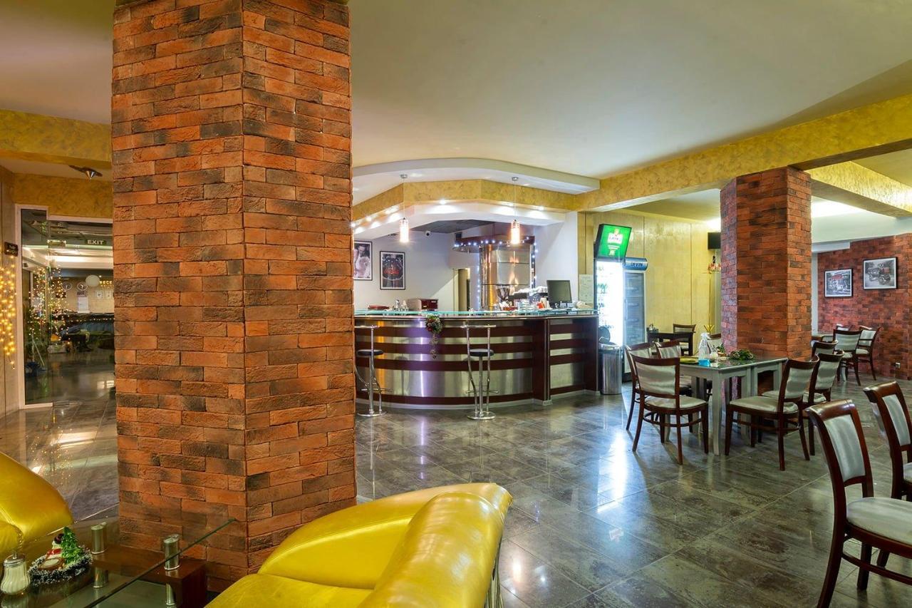 Hotel Slaviani Ντιμίτροβγκραντ Εξωτερικό φωτογραφία