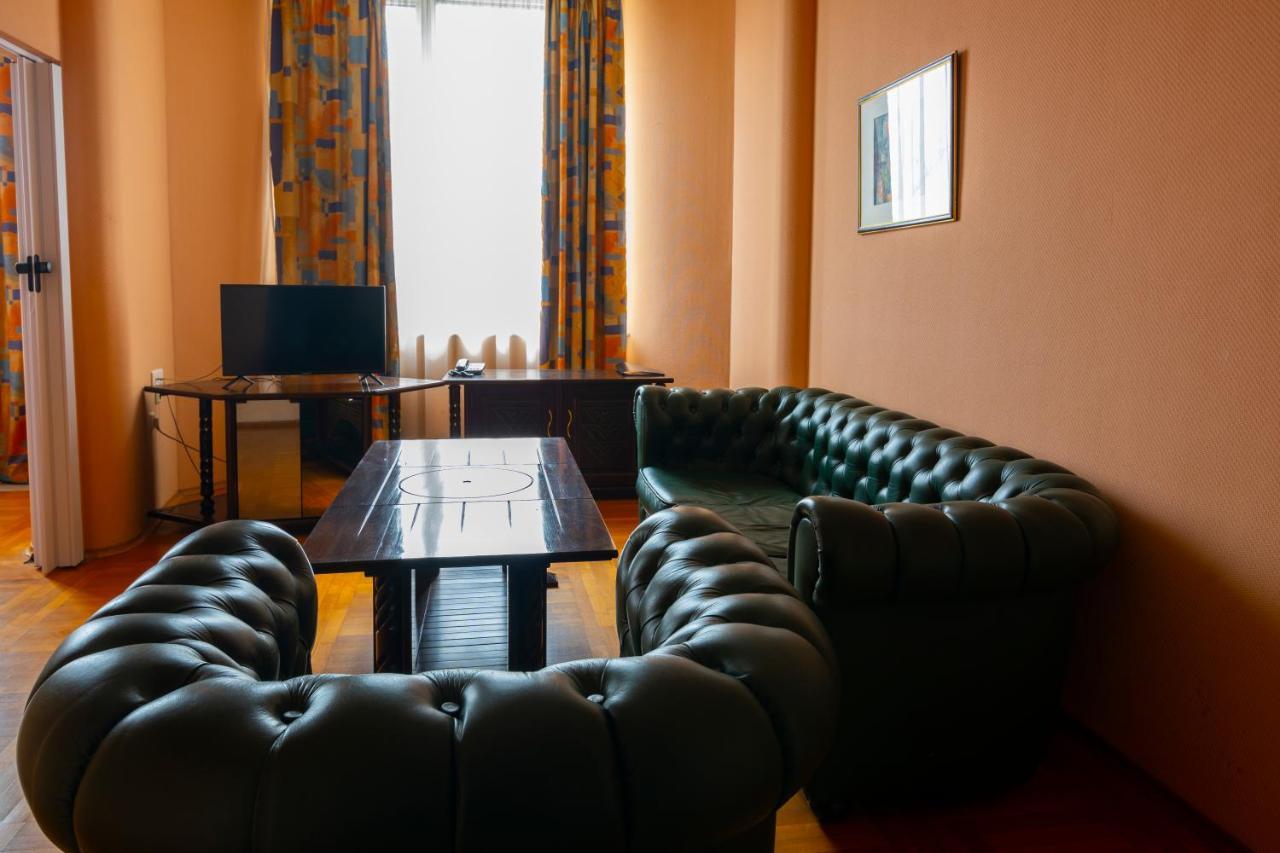 Hotel Slaviani Ντιμίτροβγκραντ Εξωτερικό φωτογραφία