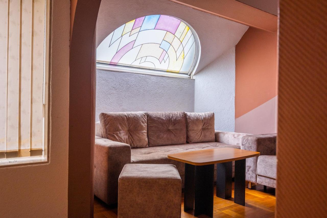 Hotel Slaviani Ντιμίτροβγκραντ Εξωτερικό φωτογραφία