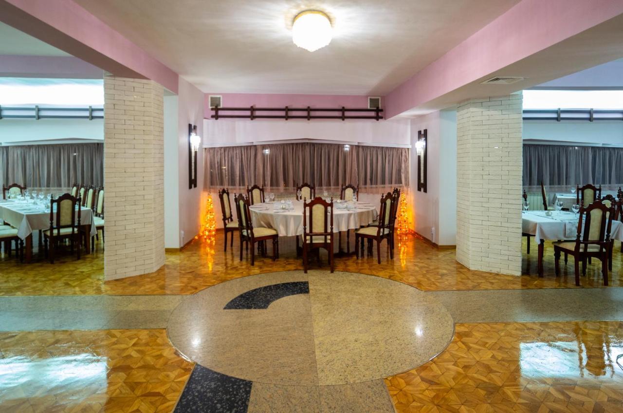 Hotel Slaviani Ντιμίτροβγκραντ Εξωτερικό φωτογραφία
